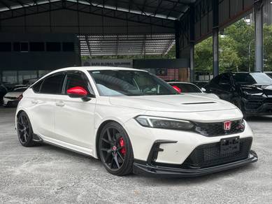 Honda Civic Type R TYPE R in Old Klang Road, KUL