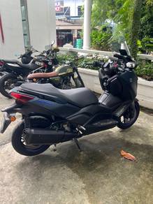 Yamaha XMAX