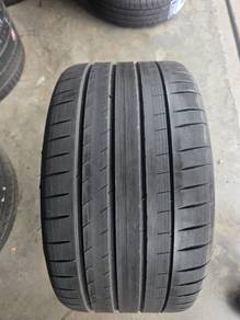 TTH 255 30 19 michelin ps4s