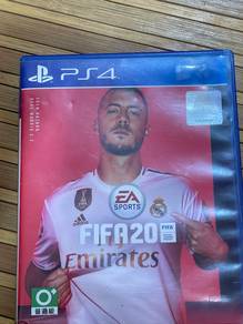 Fifa 20 dan Last of Us PS4