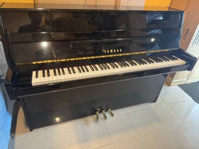 Yamaha Upright Piano JU109 PE