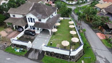 Semi-Detached House For Sale in Shah Alam,SGR