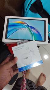 new tab + free earbud new