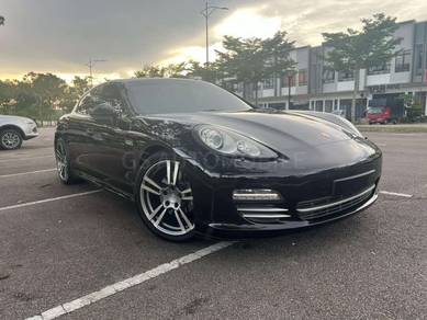 Porsche Panamera 4 in Iskandar Puteri, JHR