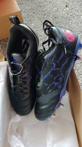 rugby shoe new in box