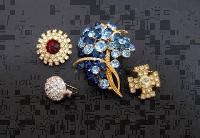 Assorted Brooches and Pins