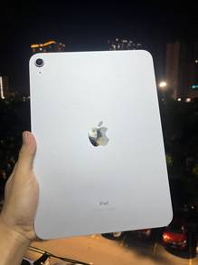 iPad 10th Gen Silver 64gb