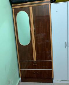 Almari Baju 2 Pintu