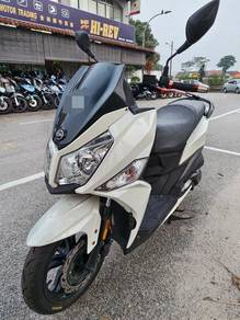 Sym JET14 200
