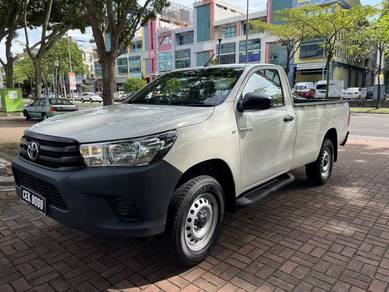 Toyota Hilux VNT in Gombak, KUL