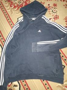 pre loved ADIDAS swearter 