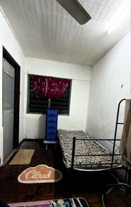 Room in Petaling Jaya, SGR
