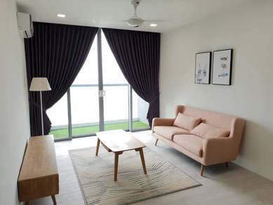 Condominium For Rent in LakeFront Residence