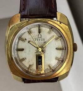 Vintage TITUS Watch