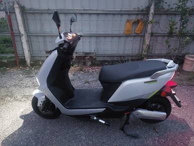 Lytron LE-01