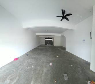 Shop lot For Sale in Telok Panglima Garang,SGR