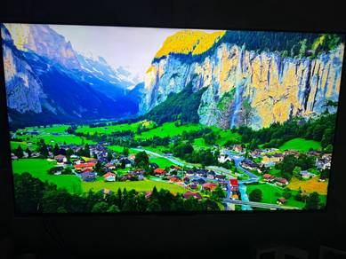 65" Quantum 4K 144Hz Direct LED Gaming Smart TV