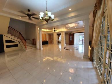 Semi-Detached House For Sale in Sungai Ara,PNG