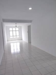 Apartment For Rent in Pangsapuri Pulai Mutiara 1
