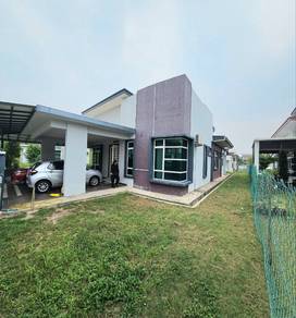 Bungalow House For Sale in Paya Rumput,MLK