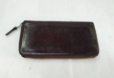 Leather zip long wallet