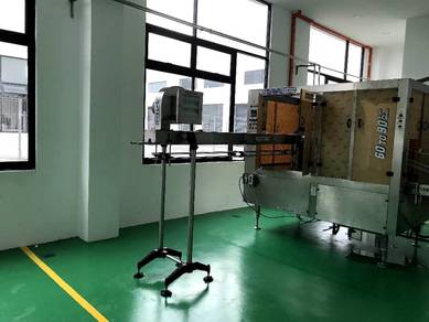 AUTOMATIC 3-iN-1 PET BOTTLE RINSING-FILLING-CAP