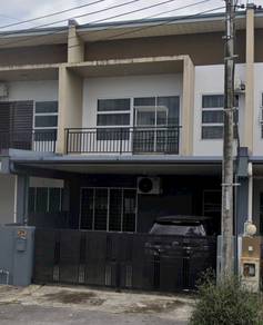 2-storey Terraced House For Sale in Kuching,SWK