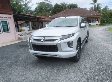 Mitsubishi Triton VGT PREMIUM in Sentul, KUL