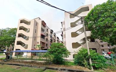 Flat For Rent in Taman Tun Hussein Onn