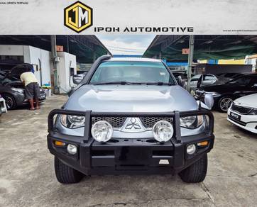 2011 Mitsubishi Triton