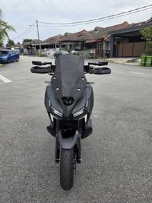 Sym ADXTG 400