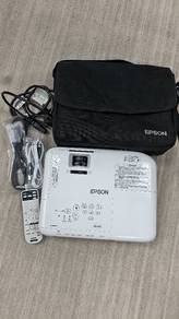 Epson Projector EB-X51 