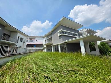 Semi-Detached House For Sale in Sungai Buloh,SGR