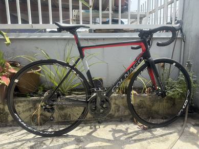 Road bike Colnago v3