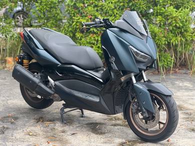 Yamaha XMAX