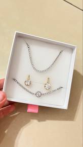 One set jewellery