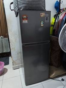 Peti Sejuk Jenama ELBA