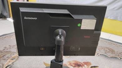 Monitor Lenovo ( Rosak )