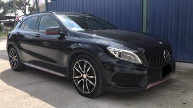 Mercedes Benz GLA250 250 4MATIC (CBU) in Kajang, SGR