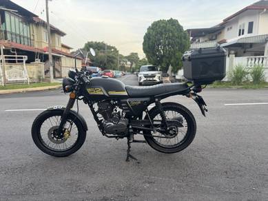 Keeway Caferacer 152
