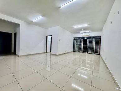 Condominium For Sale in Ameera Residence