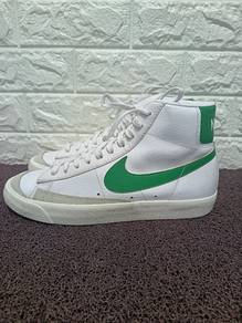 Uk8.5 Nike Blazer Mid '77