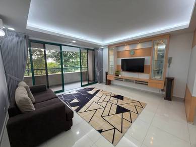 Condominium For Rent in Straits View Condominium