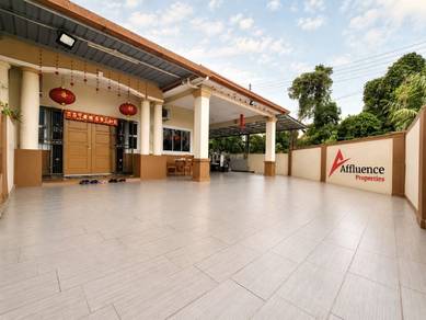 Semi-Detached House For Sale in Kuching,SWK