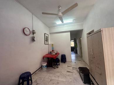 Flat For Sale in Taman Pusaka