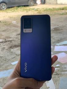 Vivo v21