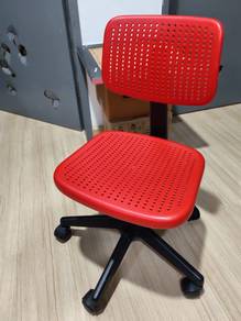 OFFICE CHAIR (self pick near F1 sepang)