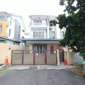 Semi-Detached House For Sale in Kajang,SGR