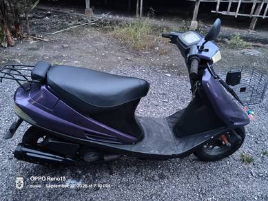 Suzuki AG100