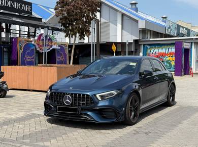 Mercedes Benz A45 45 S in Tampoi, JHR